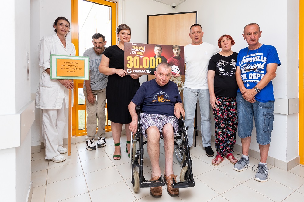 Ivana Klarić Kukuz, Mladen Tomić, djelatnica Centra i štićenici